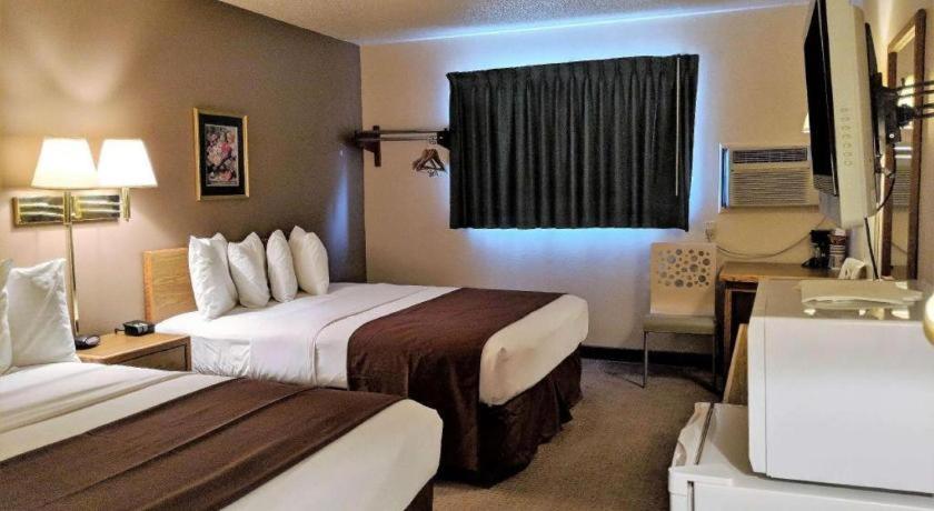 Americas Best Value Inn Torrington Buitenkant foto